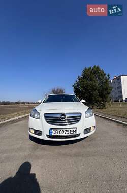 Универсал Opel Insignia 2011 в 