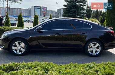 Ліфтбек Opel Insignia 2014 в 