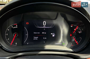 Ліфтбек Opel Insignia 2014 в 