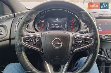Универсал Opel Insignia 2014 в 