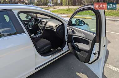 Универсал Opel Insignia 2014 в 