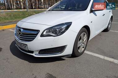 Универсал Opel Insignia 2014 в 