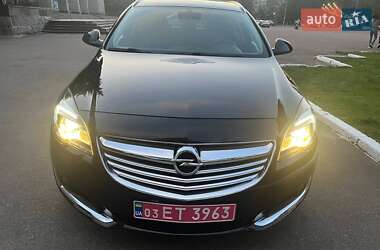 Универсал Opel Insignia 2014 в 