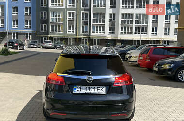 Универсал Opel Insignia 2010 в 