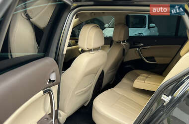 Универсал Opel Insignia 2010 в 