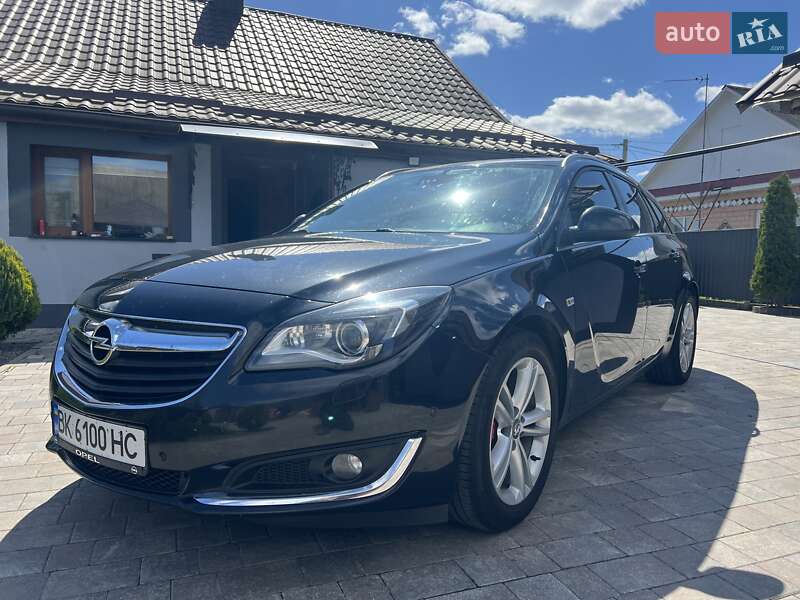 Opel Insignia 2015
