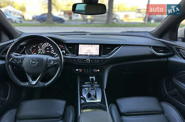 Лифтбек Opel Insignia 2018 в 