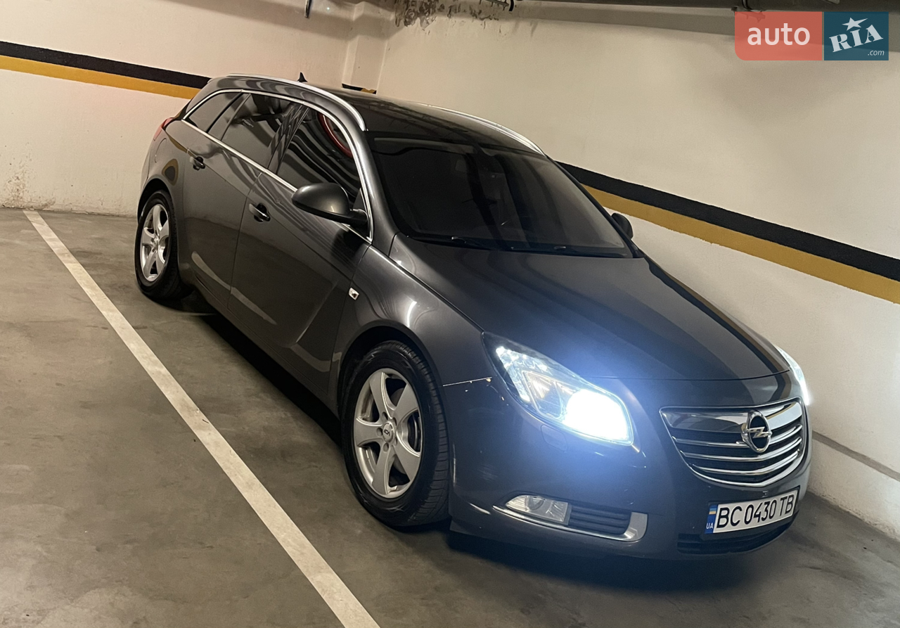 2010 Opel Insignia - мініатюра 18