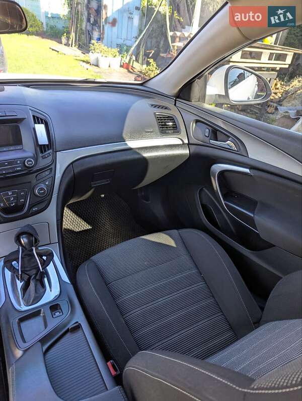 Універсал Opel Insignia 2015 в Луцьку