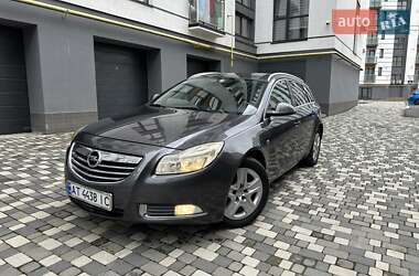 Універсал Opel Insignia 2010 в Івано-Франківську