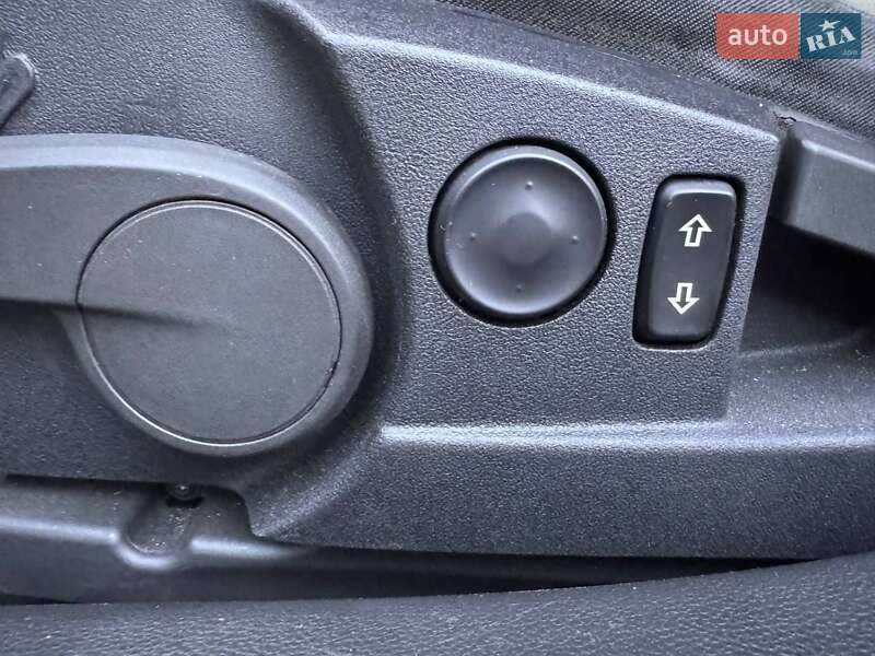 Універсал Opel Insignia 2013 в Старокостянтинові