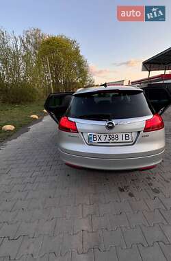 Універсал Opel Insignia 2013 в 