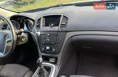 Універсал Opel Insignia 2009 в 