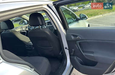 Універсал Opel Insignia 2009 в 