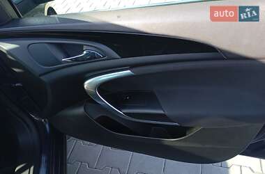 Универсал Opel Insignia 2009 в 