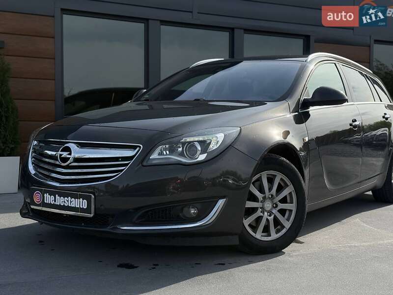 Универсал Opel Insignia 2014 в Ровно