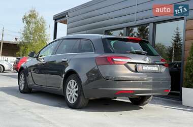 Универсал Opel Insignia 2014 в 