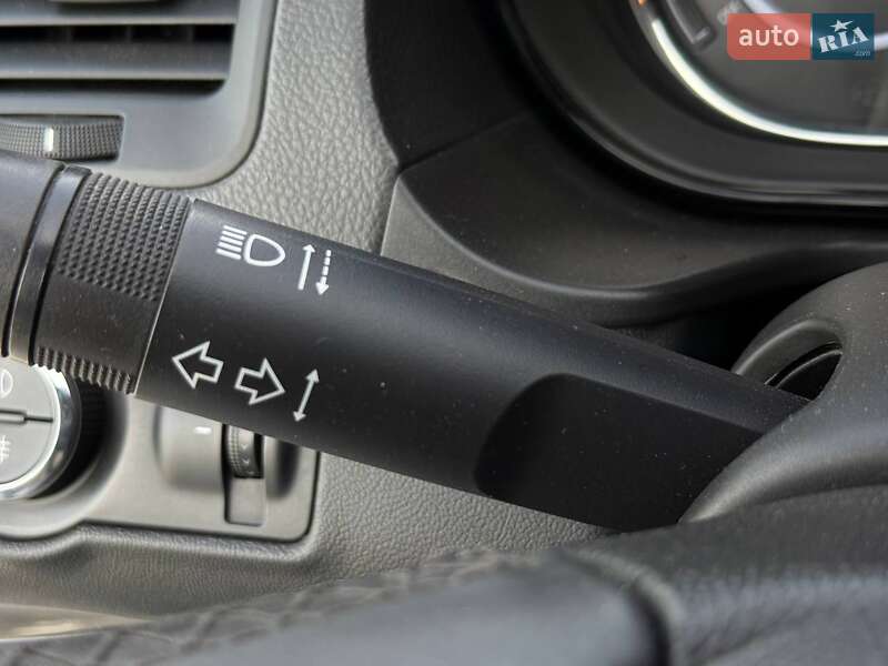 Универсал Opel Insignia 2014 в Ровно