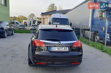 Універсал Opel Insignia 2013 в 