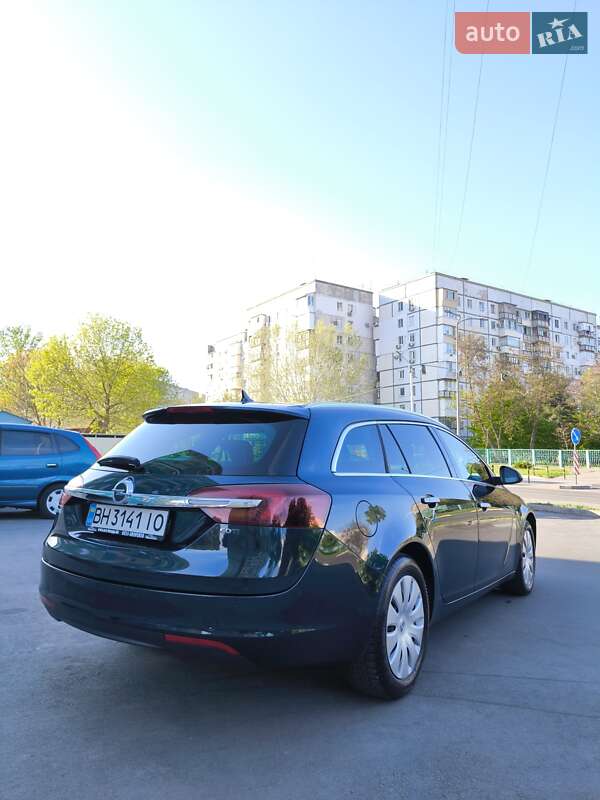 Універсал Opel Insignia 2015 в Чорноморську