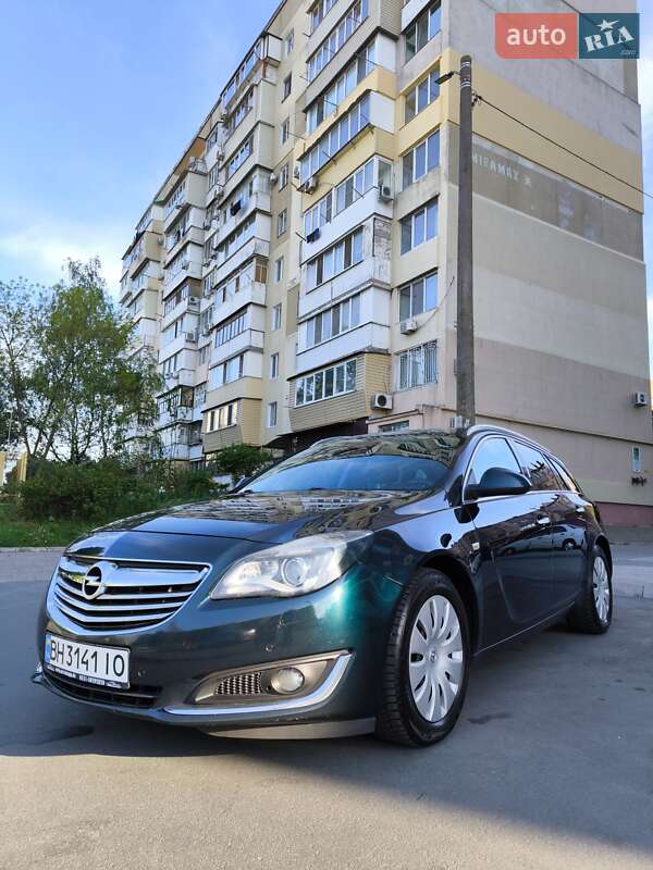 Універсал Opel Insignia 2015 в Чорноморську