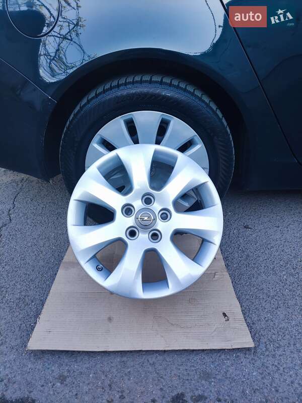 Універсал Opel Insignia 2015 в Чорноморську