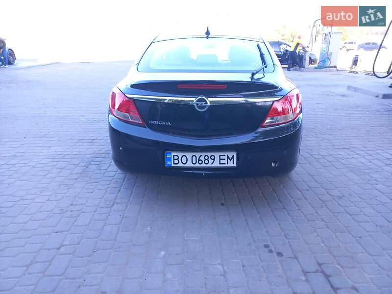 Ліфтбек Opel Insignia 2011 в Львові