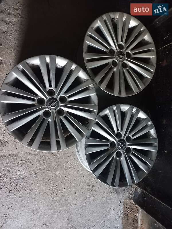 Ліфтбек Opel Insignia 2011 в Львові
