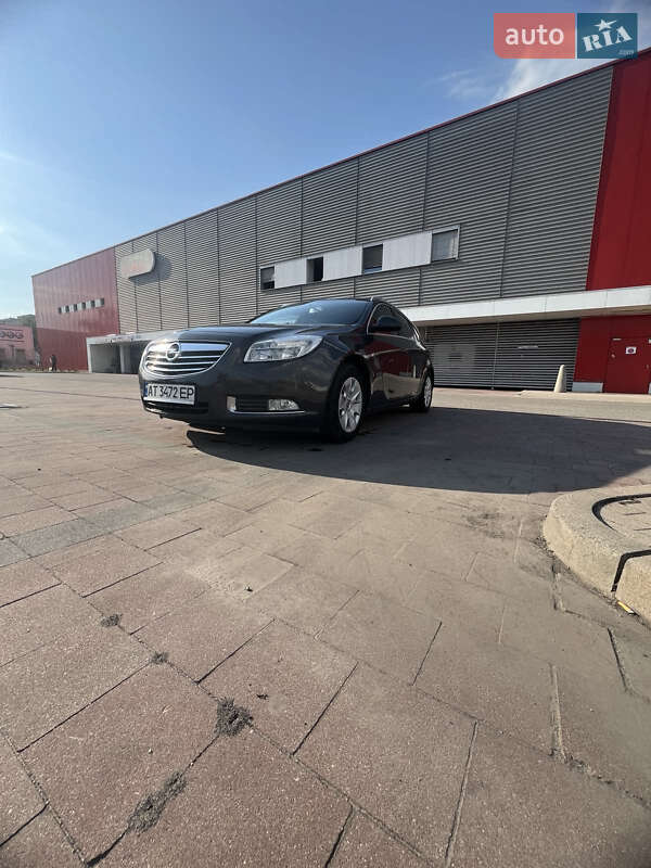Универсал Opel Insignia 2013 в Ивано-Франковске