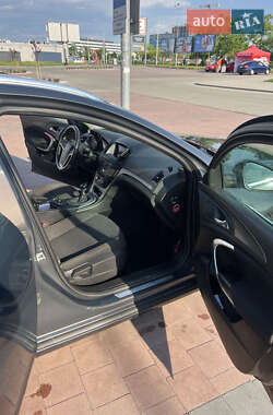 Універсал Opel Insignia 2013 в 