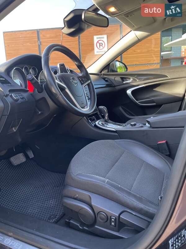 Універсал Opel Insignia 2012 в Львові