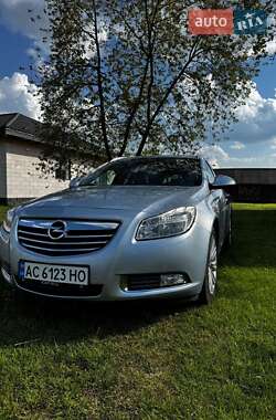 Универсал Opel Insignia 2013 в Маневичах