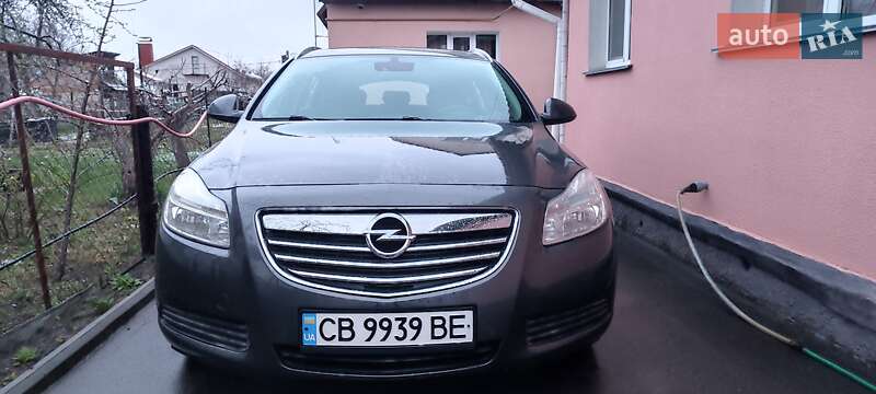 Opel Insignia 2011