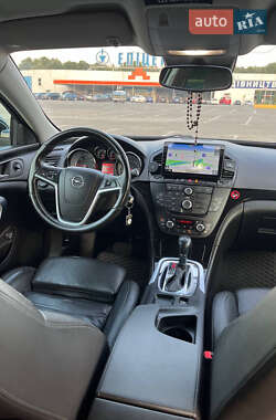 Універсал Opel Insignia 2012 в 