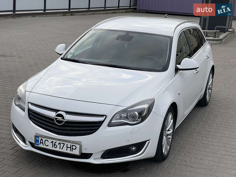 Универсал Opel Insignia 2016 в Луцке