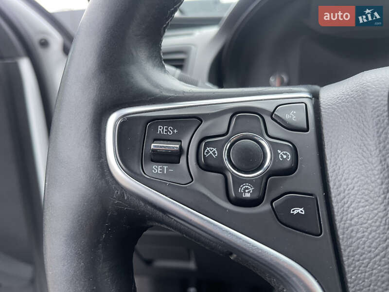Универсал Opel Insignia 2016 в Луцке
