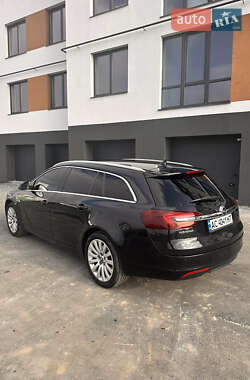 Універсал Opel Insignia 2013 в 