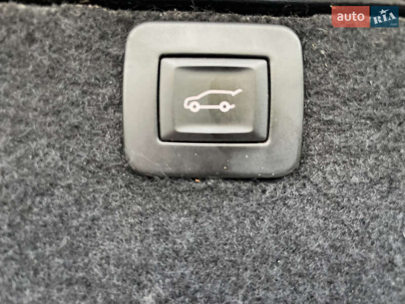 Універсал Opel Insignia 2010 в Львові