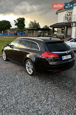 Универсал Opel Insignia 2012 в Гадяче