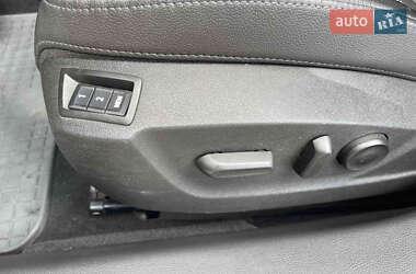 Универсал Opel Insignia 2011 в 