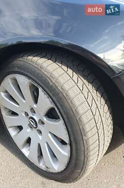 Лифтбек Opel Insignia 2012 в 