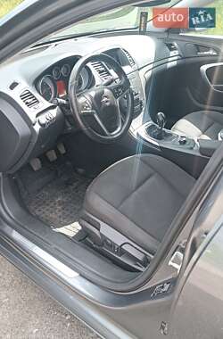 Універсал Opel Insignia 2009 в 