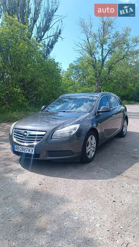 Універсал Opel Insignia 2009 в 