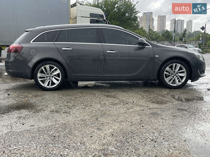 Универсал Opel Insignia 2013 в Киеве