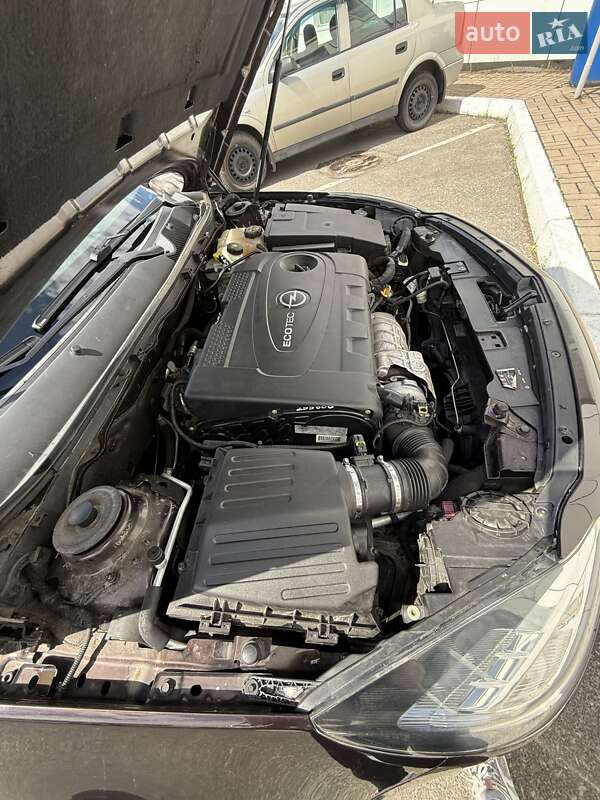 Седан Opel Insignia 2012 в Києві