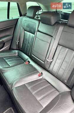 Універсал Opel Insignia 2010 в 