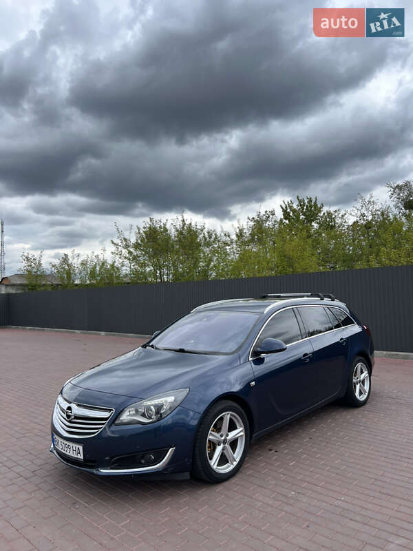 Універсал Opel Insignia 2014 в Рівному