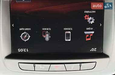 Седан Opel Insignia 2014 в 