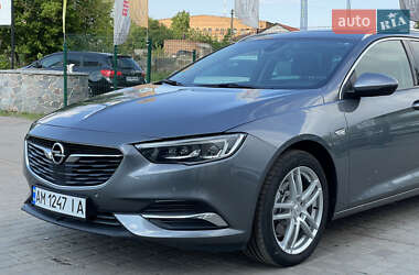 Универсал Opel Insignia 2019 в 