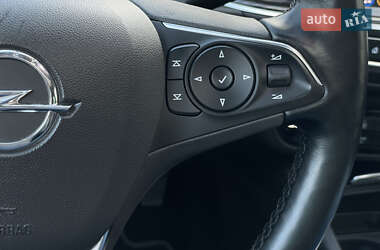Универсал Opel Insignia 2019 в 